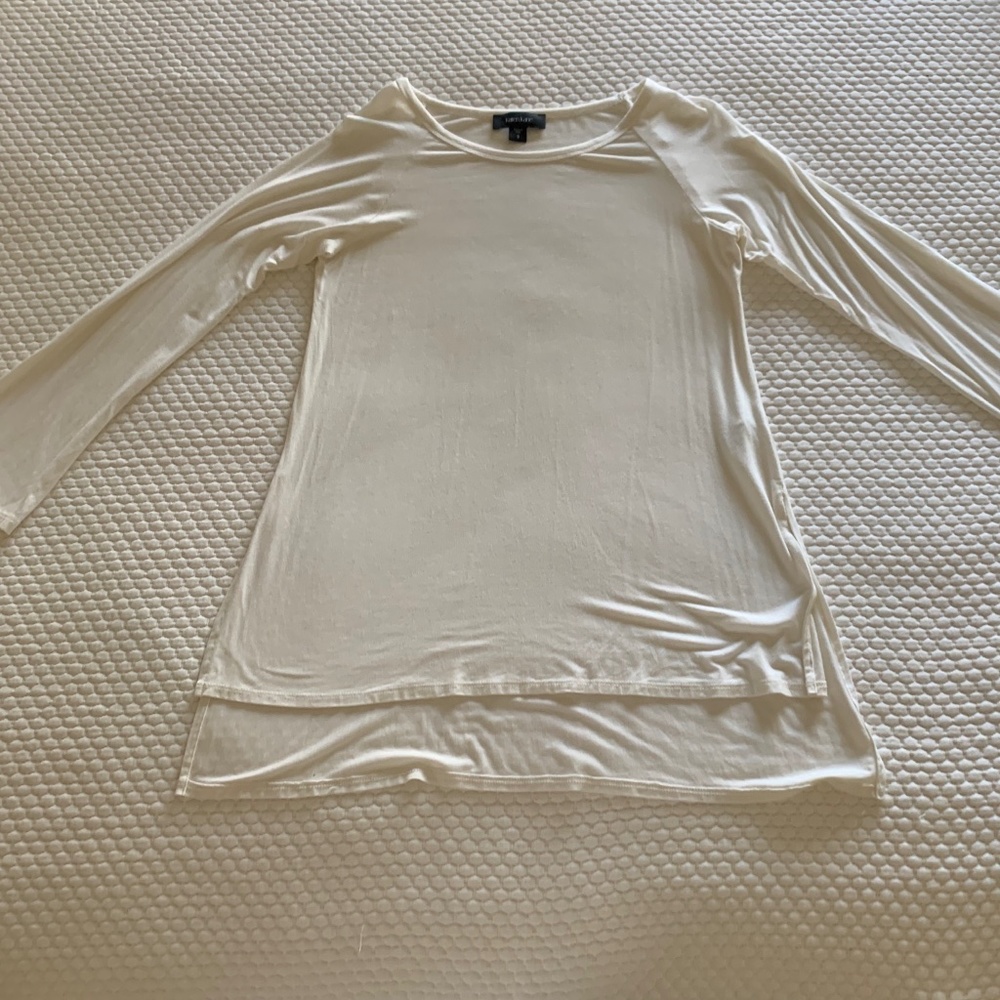 Karen Kane ivory bell sleeve tunic tee